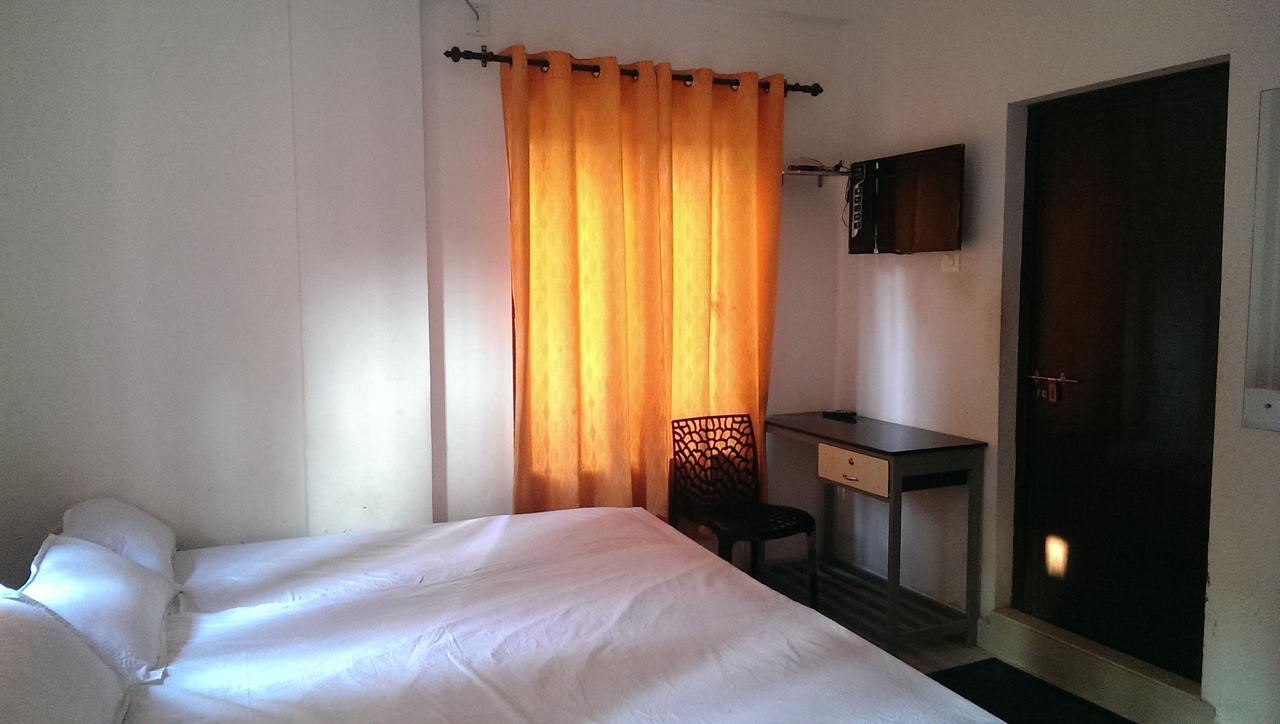 Guruvāyūr Shiva Inn מראה חיצוני תמונה